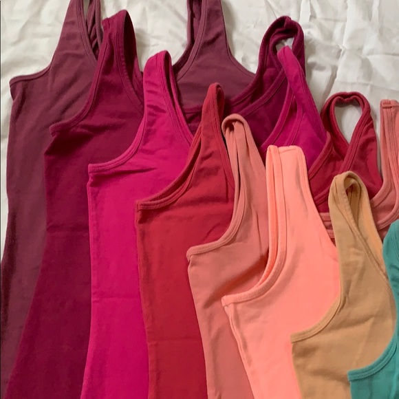 Tank Tops - Picture 3 of 4